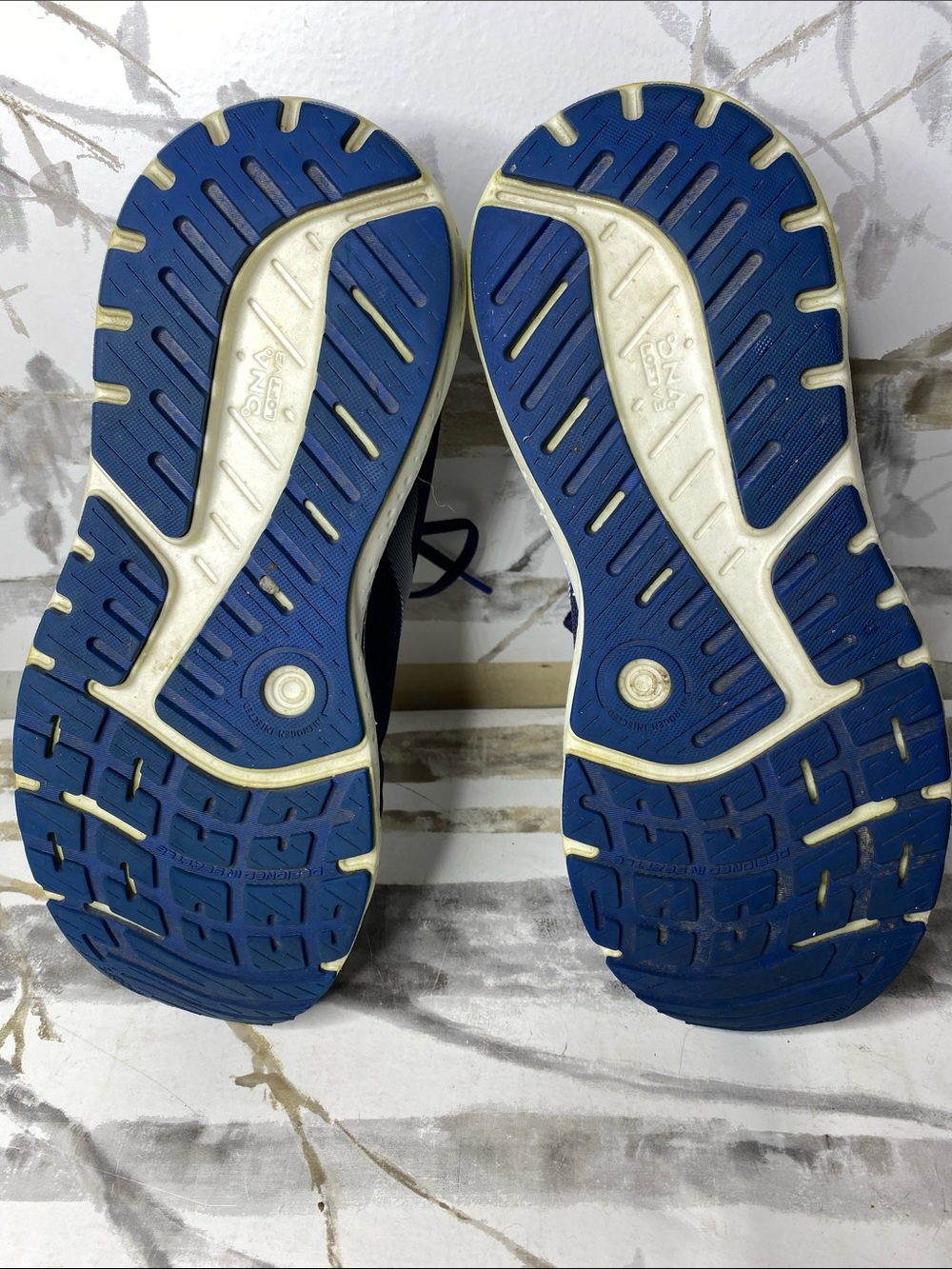 Brooks Beast Gts 2e View 6